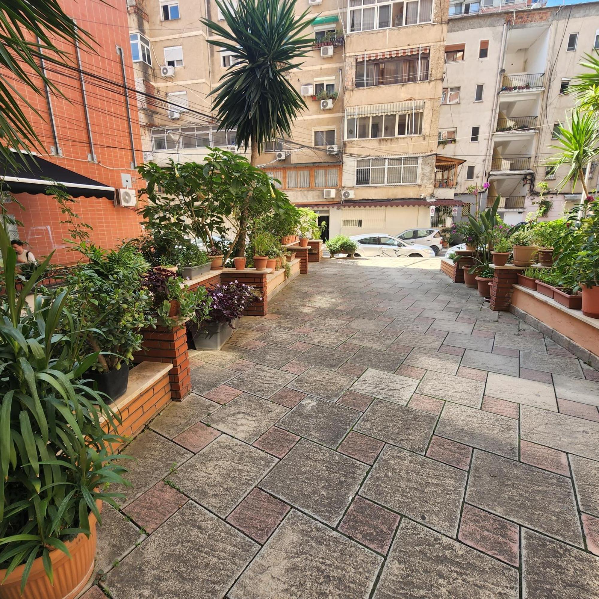 Kalpazo Home Skanderbeg Square Tirana Exterior foto
