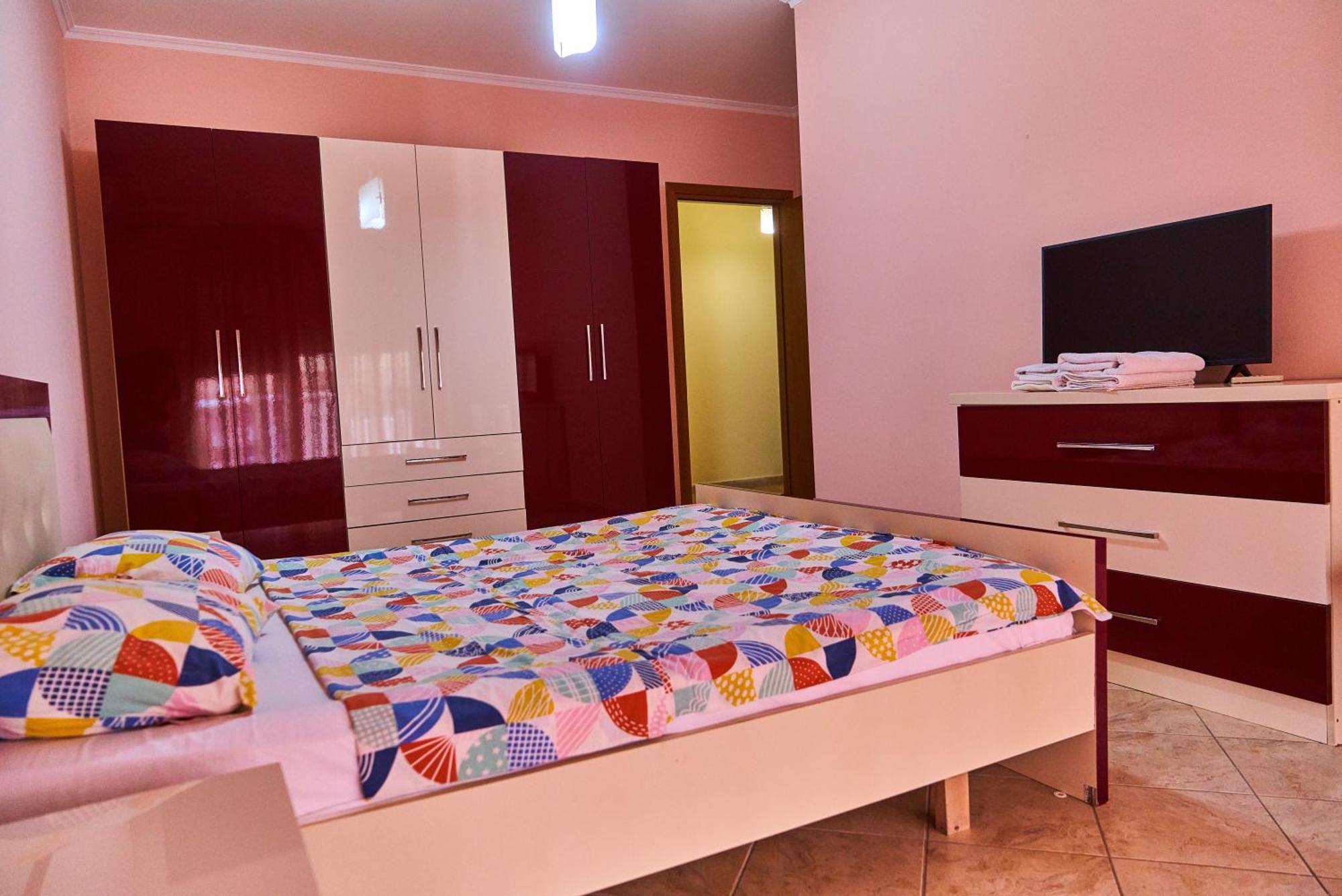 Kalpazo Home Skanderbeg Square Tirana Exterior foto